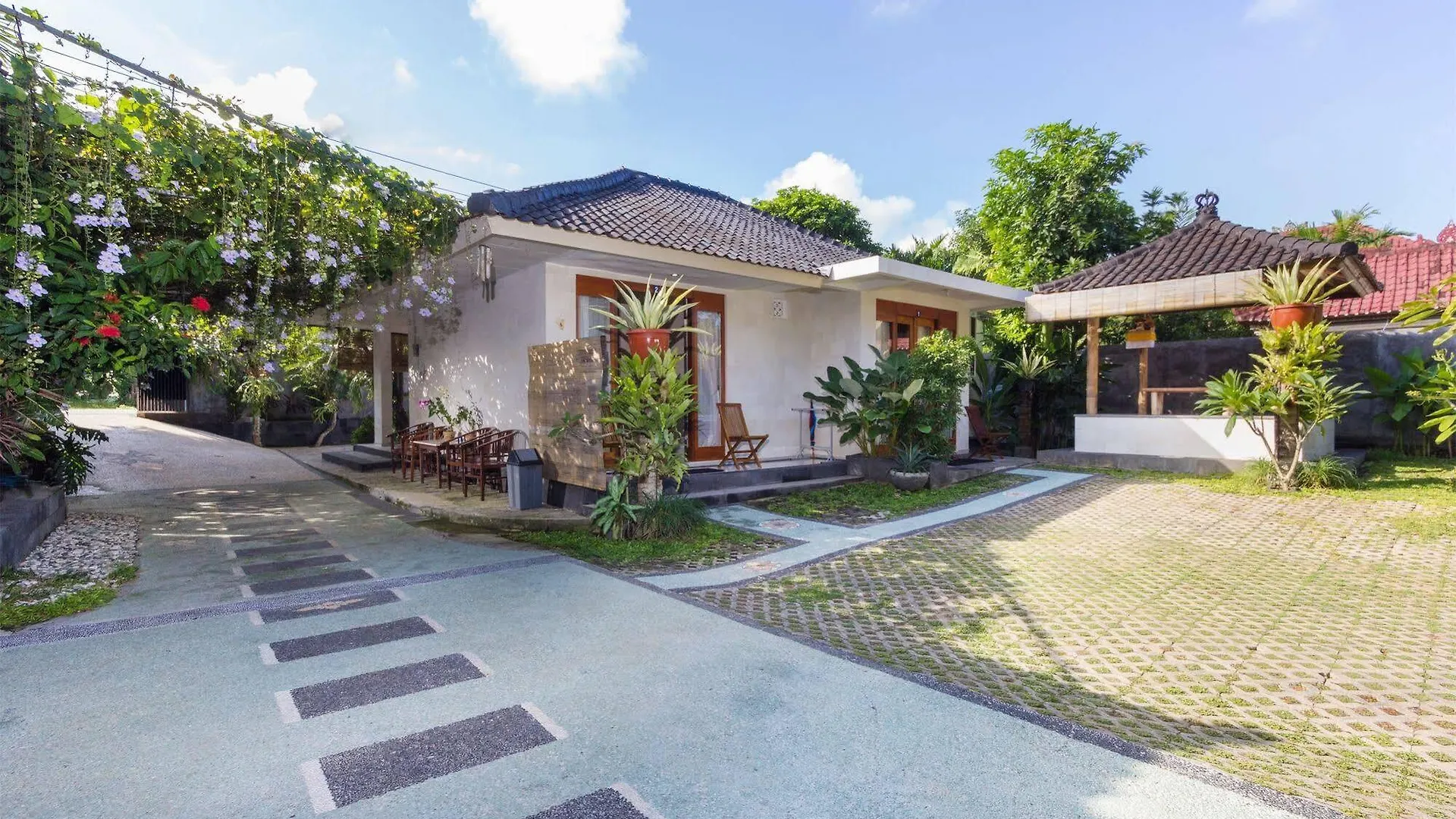 Reddoorz @ Kampial Ungasan Hotel Nusa Dua  2*, Nusa Dua (Bali)